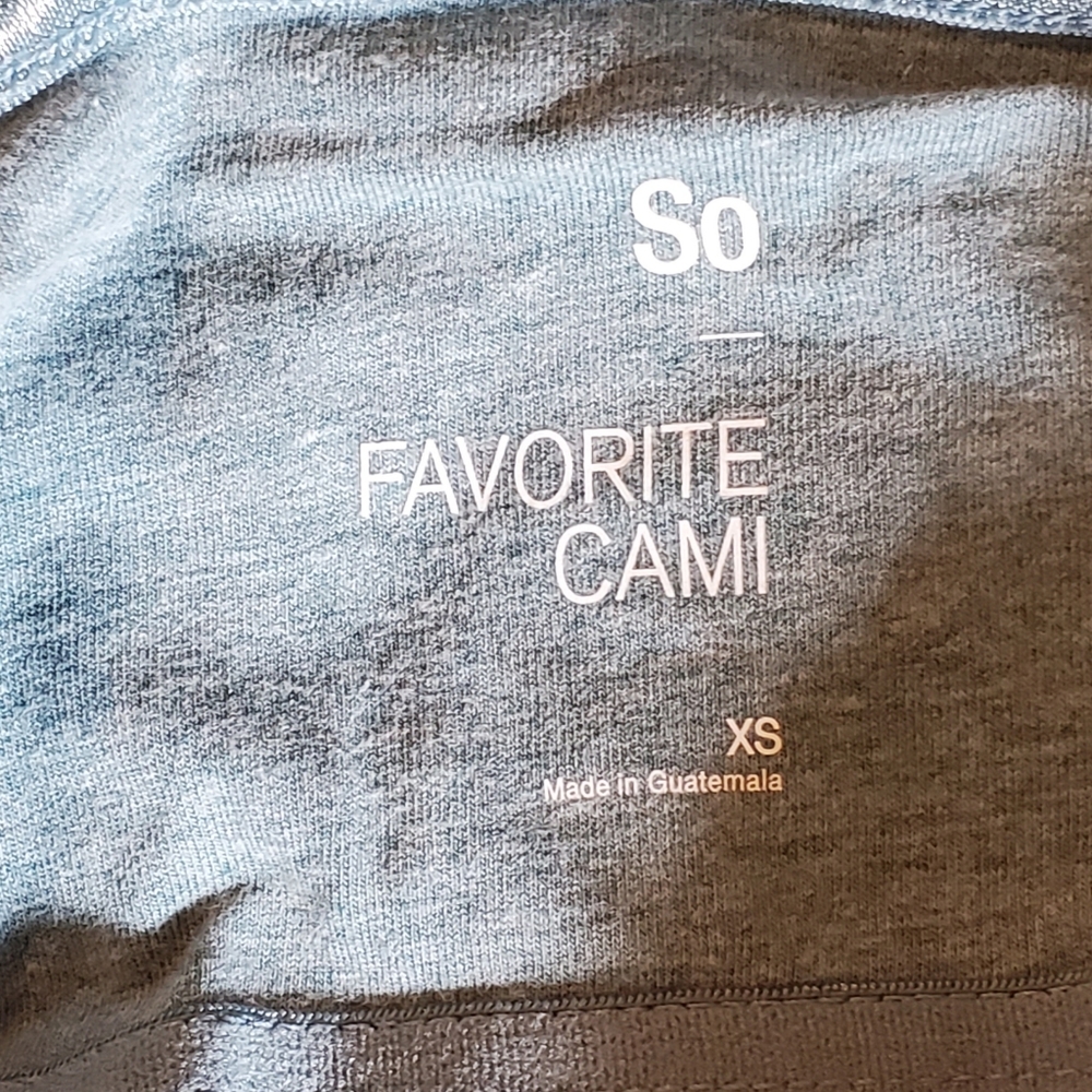 π» $3 if bundled (2 item min) SO Satin-Trim Cami - Picture 3 of 5